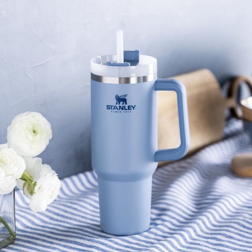 STANLEY THE QUENCHER H2.0 FLOWSTATE™ TUMBLER | 40 OZ | 1.18 L